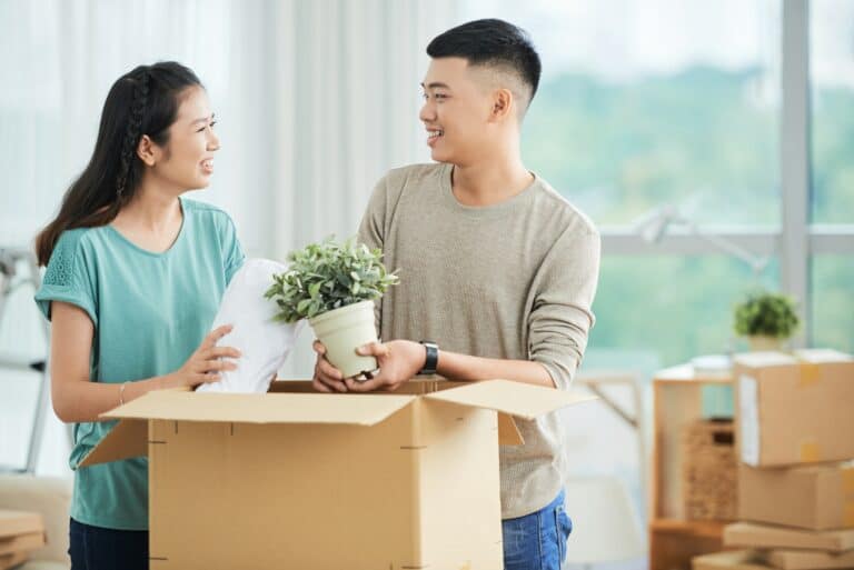 Moving in Together: Tips for Combining Two Households 1 ladysmith moving services
