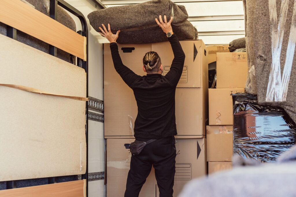 Finding the Best Long Distance Movers for Your Move 2 best long distance movers